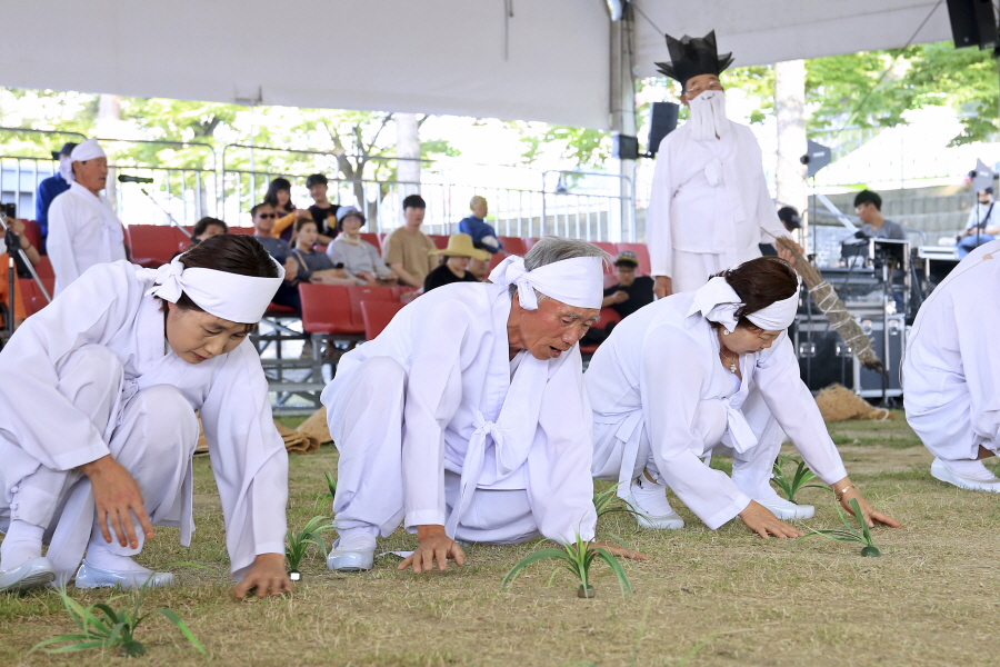 [크기변환]사본 -1-2강릉학산오독떼기08.jpg